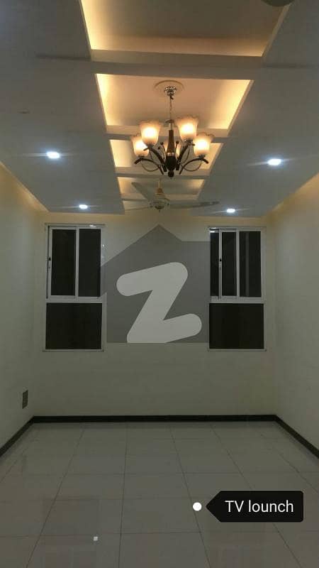 10 Marla Beautiful Upper Portion Available In Pakistan Town Phase 1 Near Highway