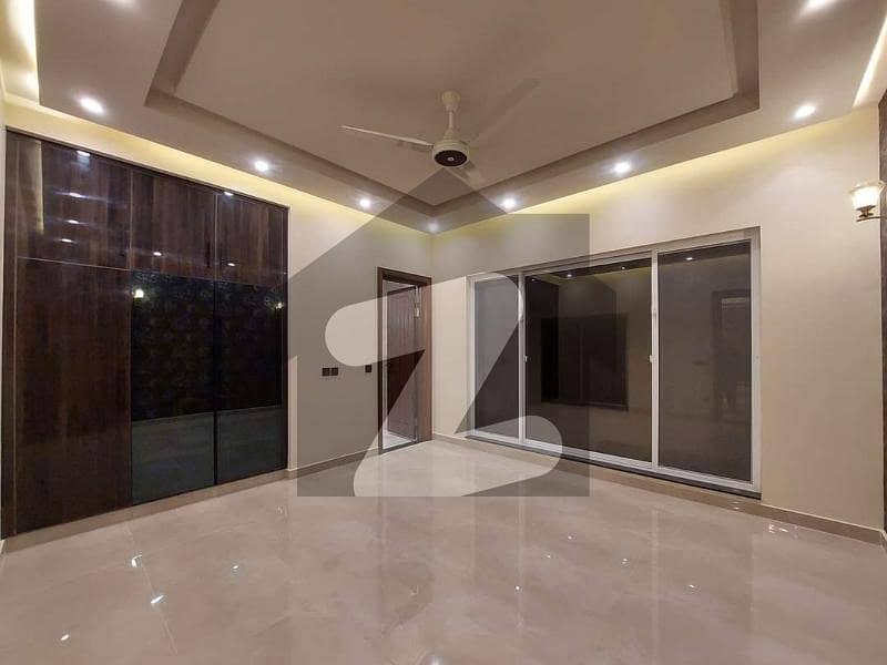 480 Square Feet Flat In Bahria Town For rent At Good Location