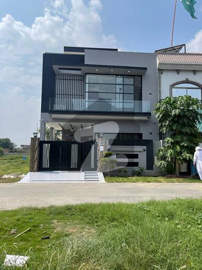 5 Marla Brand New Modern Design Full Luxury House Available For Sale In DHA Phase 9 Town