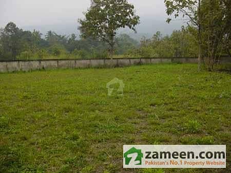 2456810 and 12Kanal Plots available near batapur RING Road direct approach from orange train