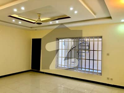 1 Kanal House Available For Rent In Bahria Town Phase 7