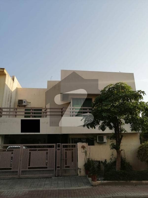 بحریہ ٹاؤن فیز 5 بحریہ ٹاؤن راولپنڈی,راولپنڈی میں 6 کمروں کا 13 مرلہ مکان 5.5 کروڑ میں برائے فروخت۔