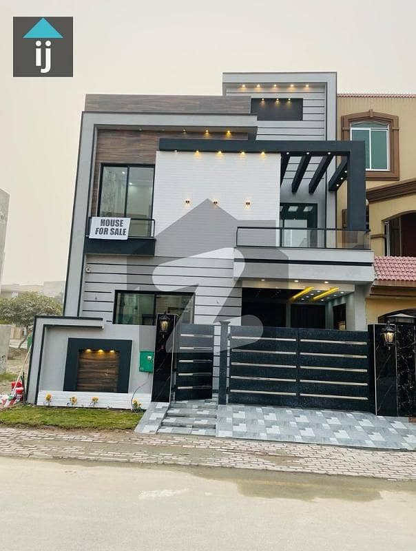 5 Marla Brand New Lavish House For Sale In Jinnah Block Bahria Town Lahore