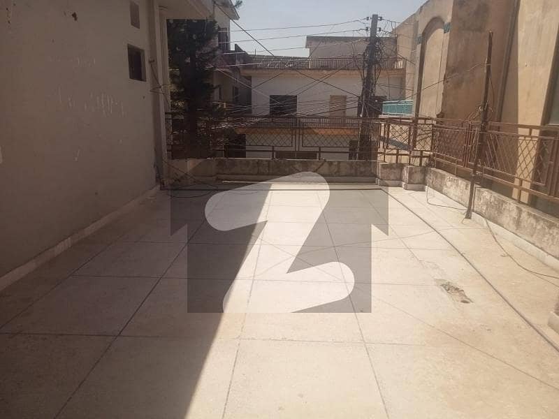 3 Bed Flat Available for Rent in Askari 14