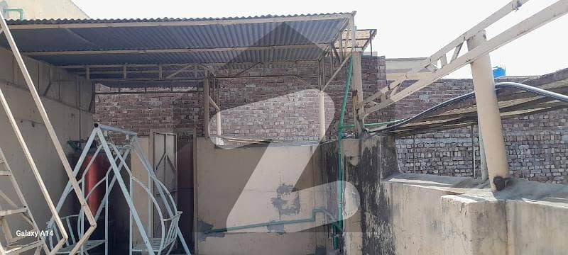 عامر ٹاؤن ہربنس پورہ,لاہور میں 5 کمروں کا 8 مرلہ مکان 1.7 کروڑ میں برائے فروخت۔