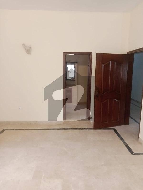 Well Maintained 500 Yards Upper Portion For Rent Phase 7 Khayaban E Saadi 3 Specious Bedrooms