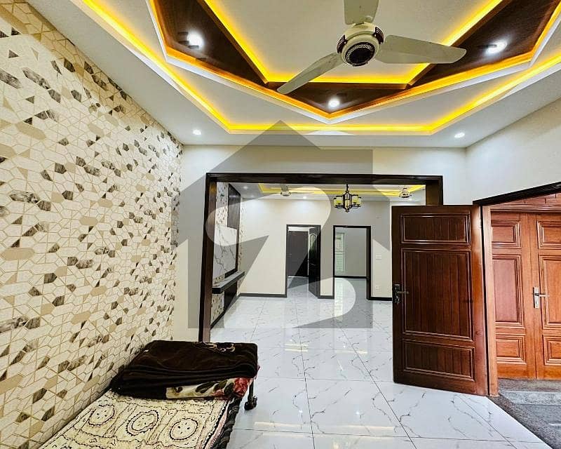 5 Marla House Available For Sale In Paragon City Lahore