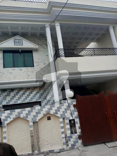 A Spacious 6 Marla House In Munawar Colony