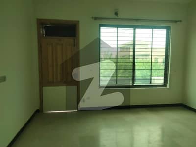 1 Kanal Upper Portion For Rent