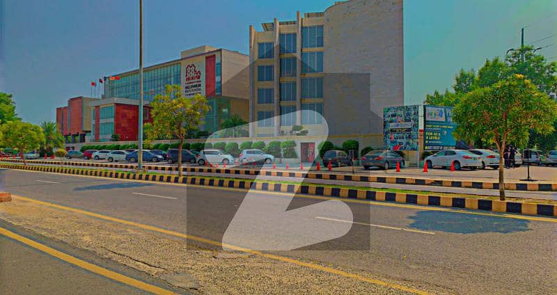 ڈی ایچ اے فیز 6 - بلاک ایل فیز 6,ڈیفنس (ڈی ایچ اے),لاہور میں 1 کنال رہائشی پلاٹ 4.35 کروڑ میں برائے فروخت۔