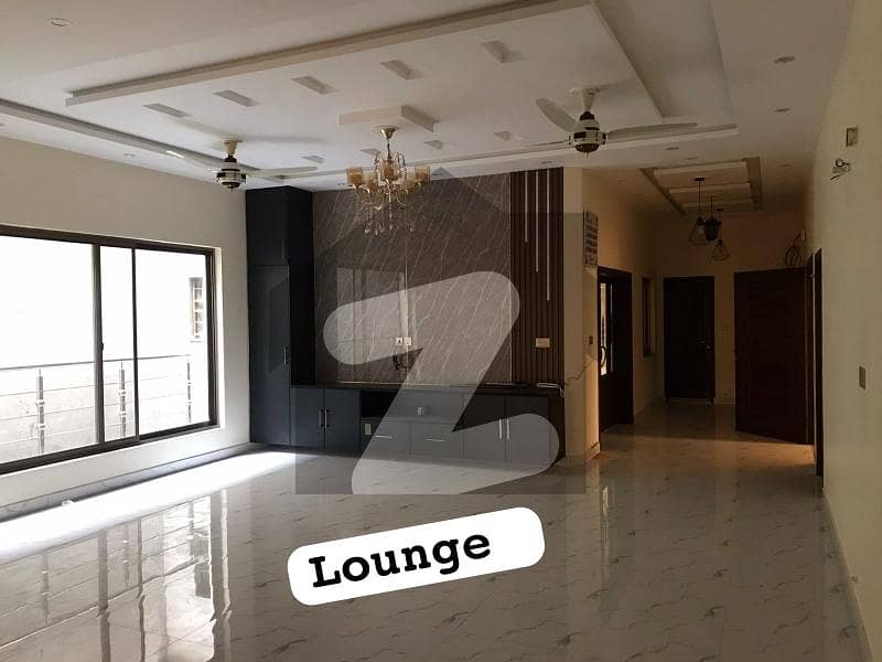ایل ڈی اے ایوینیو ۔ بلاک ایف ایل ڈی اے ایوینیو,لاہور میں 4 کمروں کا 1 کنال بالائی پورشن 65.0 ہزار میں کرایہ پر دستیاب ہے۔