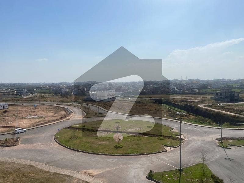 Sun-Facing 1 Kanal Cornered Residential Plot: Your Ideal Haven at Park Enclave 1, Islamabad