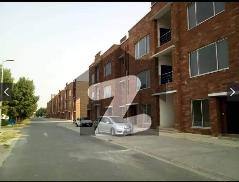 عوامی ولاز - بلاک ڈی عوامی ولاز,بحریہ آرچرڈ,لاہور میں 2 کمروں کا 5 مرلہ فلیٹ 22.0 ہزار میں کرایہ پر دستیاب ہے۔