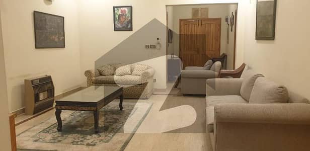 Full Furnished 1 Kanal Upper Portion Of Bungalow Available For Rent In DHA Phase 4 Lahore.