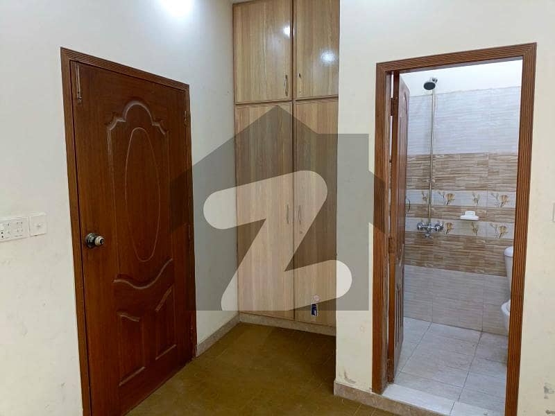 والٹن روڈ لاہور میں 3 کمروں کا 3 مرلہ مکان 40.0 ہزار میں کرایہ پر دستیاب ہے۔