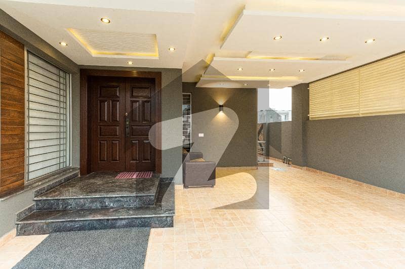 ڈی ایچ اے فیز 3 - بلاک ایکس فیز 3,ڈیفنس (ڈی ایچ اے),لاہور میں 5 کمروں کا 1 کنال مکان 7.15 کروڑ میں برائے فروخت۔