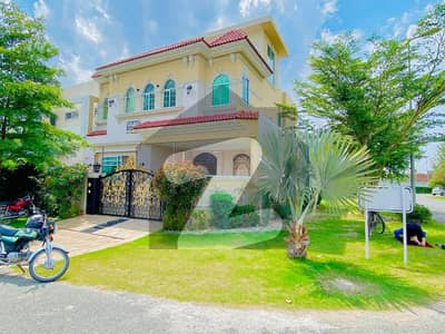 08 MARLA FULL FURNISHED HOUSE AVAILABLE FOR RENT IN DHA PHASE 6