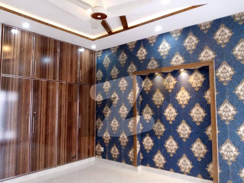 10 MARLA LIKE NEW UPPER PORTION FOR RENT IN OVERSEAS A BLOCK BAHRIA TOWN LAHORE