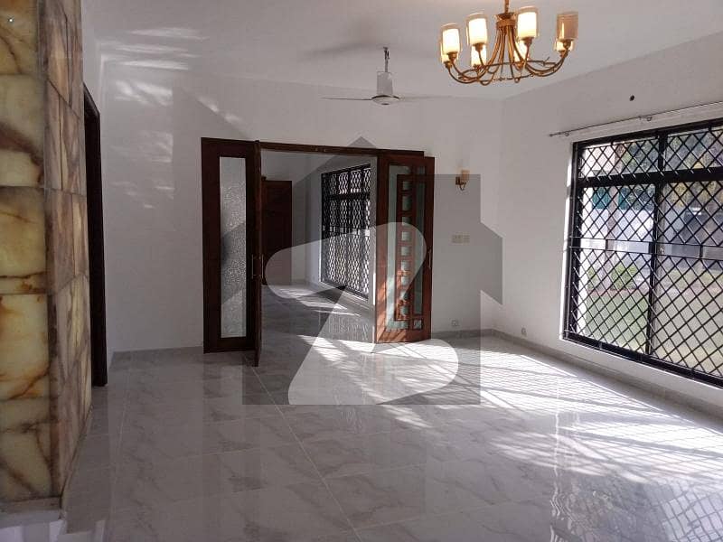 1244 Sq Yard Fully Renovated Double Story House Available F-7 Sector