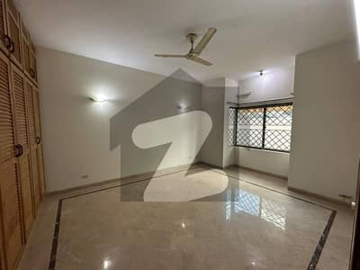 A Centrally Located House Is Available For sale In Islamabad