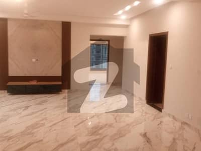 10 Marla 3 Bed Brand New Flat For Sale In Askari 11- Sector D, Lahore