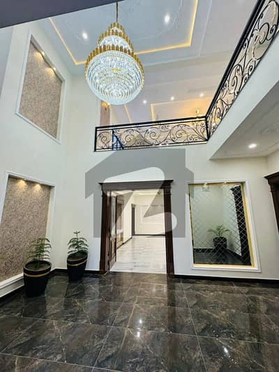 Duplex 1 Kanal Brand New Triple Storey House At Prime Location