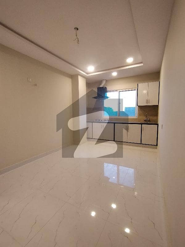 beautiful ventilated apartment available in gulberg icon2