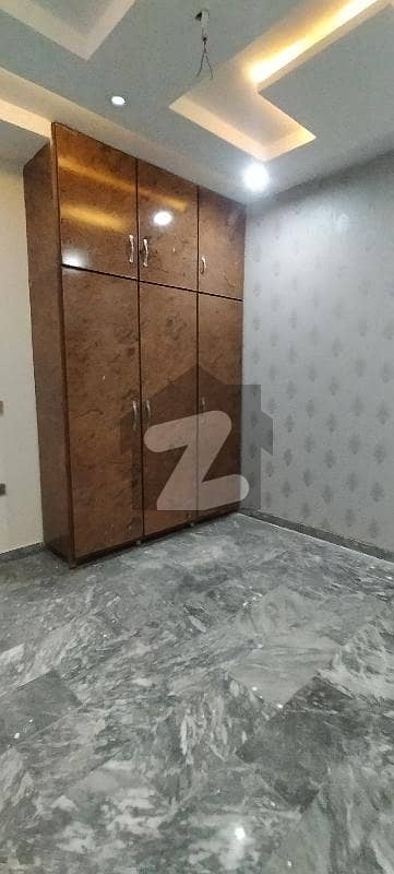 نشیمنِ اقبال فیز 2 نشیمنِ اقبال,لاہور میں 6 کمروں کا 5 مرلہ مکان 2.1 کروڑ میں برائے فروخت۔