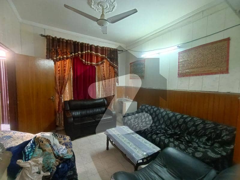 ٹاؤن شپ ۔ سیکٹر اے2 ٹاؤن شپ,لاہور میں 6 کمروں کا 5 مرلہ مکان 1.6 کروڑ میں برائے فروخت۔