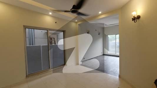 5 Marla Spacious House Available In Ali Park For Sale
