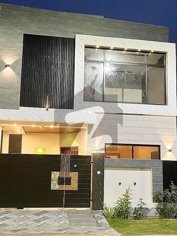 5 Marla Luxury Modern Design House for Rent in DHA Phase 9 Town Lahore