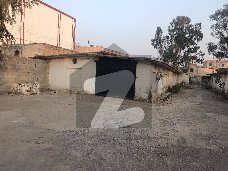 2 kanal warehouse available for rent