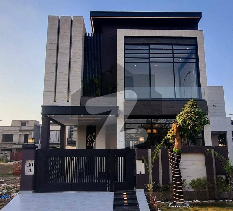 5 Marla Brand New Luxury For rent Top Location Near Askari 11 Of DHA 9 Town Lahore