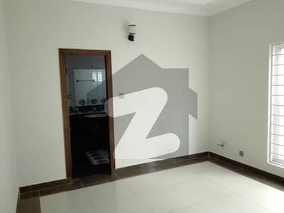 20 Marla Upper Portion Ideally Situated In F-11