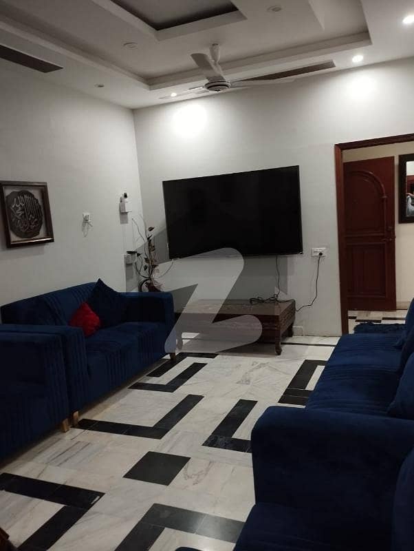 Prime Location 1800 Square Feet Flat For Sale In Beautiful Civil Lines