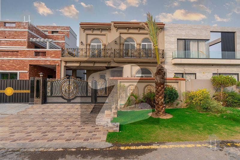 10 MARLA BRAND NEW LUXURY SPANISH DESIGN HOUSE FOR SALE