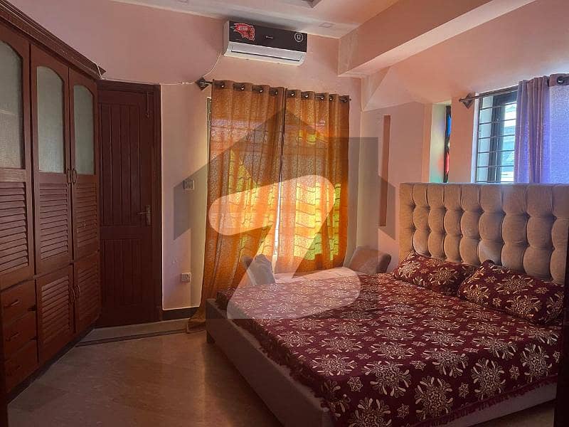 ای ۔ 11 اسلام آباد میں 4 کمروں کا 7 مرلہ مکان 4.25 کروڑ میں برائے فروخت۔
