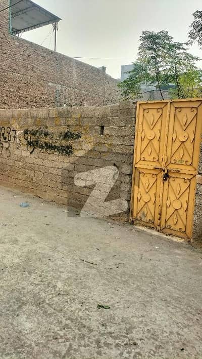ایمرالڈ لودجیس شیر علی ٹاؤن,پشاور میں 9 مرلہ رہائشی پلاٹ 95.0 لاکھ میں برائے فروخت۔