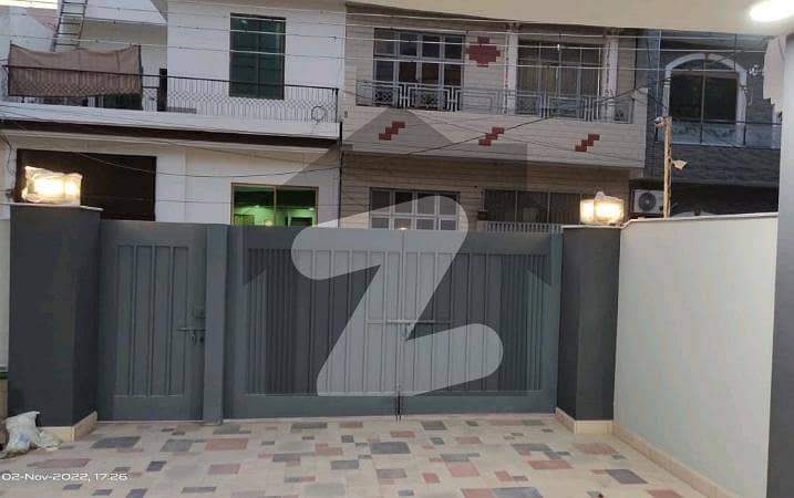 12 Marla House For sale In Johar Town Phase 1 - Block B3 Nagar mein Road owner build Marbal following