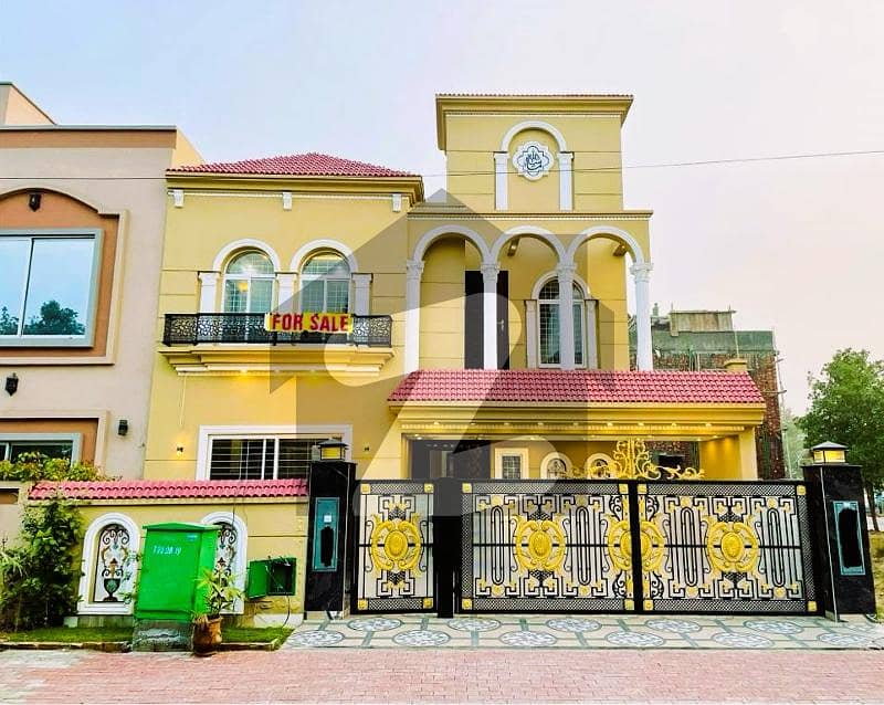 10 Marla House For Sale In Johar Block Bahria Town Lahore