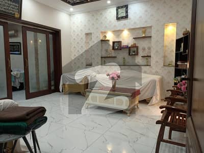 Double Unite 10 Marla Slightly Used House For Sale In Press Club Society Shafi Colony At Canal Road