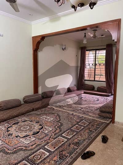 ای ۔ 11/2 ای ۔ 11,اسلام آباد میں 6 کمروں کا 7 مرلہ مکان 7.25 کروڑ میں برائے فروخت۔