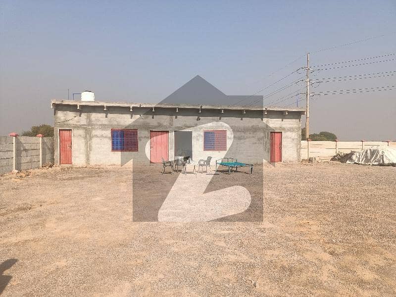 7.5 Kanal Warehouse Available For Rent