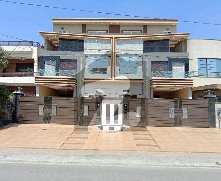 House Sized 10 Marla Available In Johar Town Phase 1 Block F2