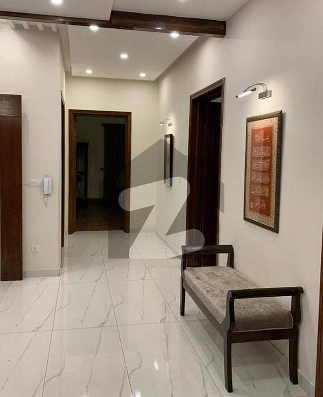 ڈی ایچ اے فیز 7 ڈیفنس (ڈی ایچ اے),لاہور میں 5 کمروں کا 1 کنال مکان 7.55 کروڑ میں برائے فروخت۔