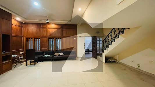 Beautiful House For Rent In F10