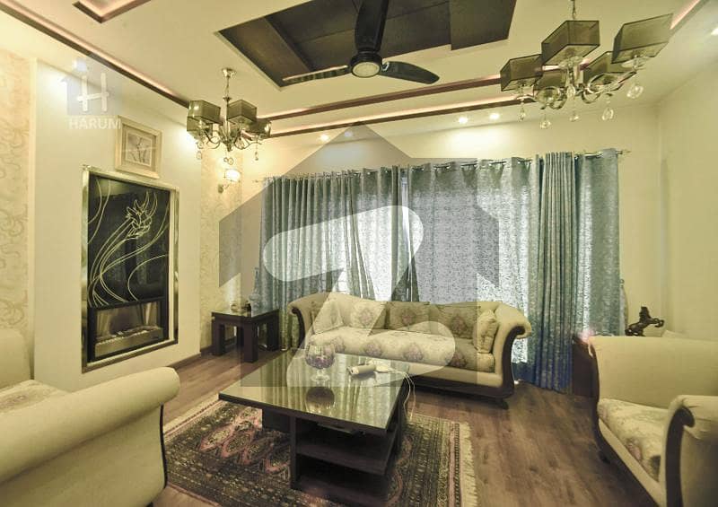 ڈی ایچ اے فیز 4 ڈیفنس (ڈی ایچ اے),لاہور میں 4 کمروں کا 10 مرلہ مکان 3.95 کروڑ میں برائے فروخت۔