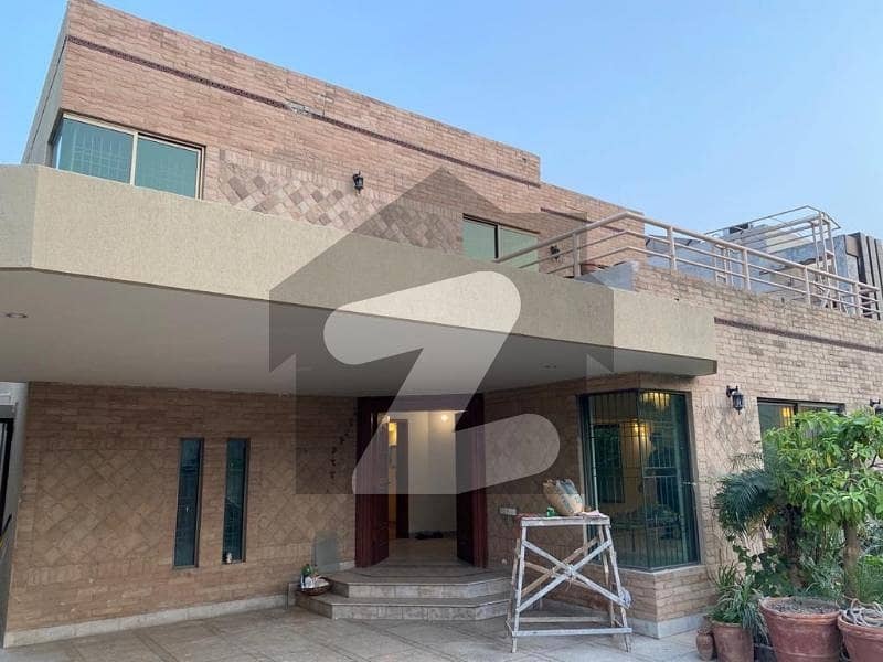 1 Kanal Lower Portion Available For Rent In DHA