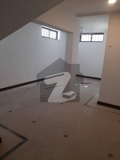 F10 beautiful house 500sy 5bed available for rent