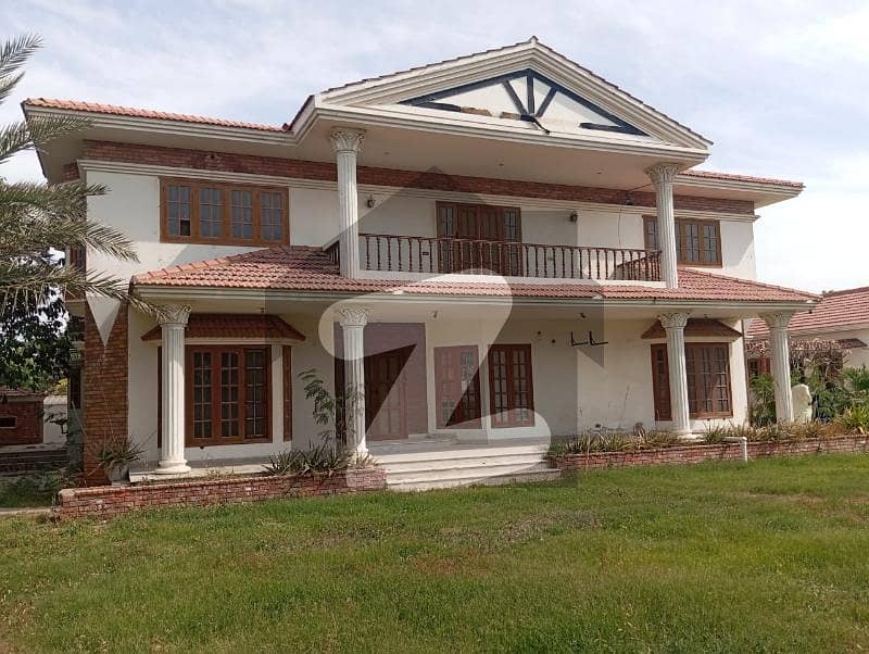 2000 yard Bungalow 8 Bed Room DHA phase 6